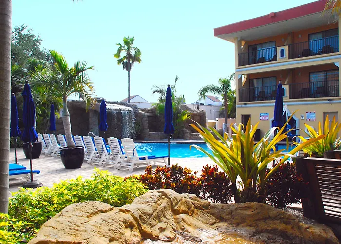 Coconut Cove All-suite