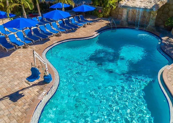 Coconut Cove All-suite 2*