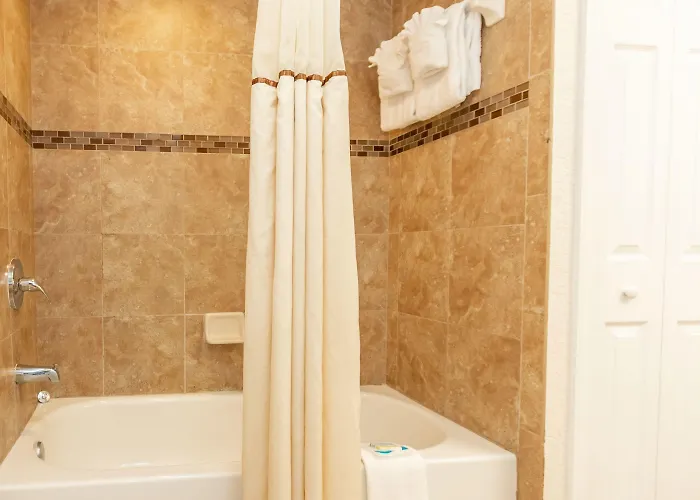 Hotel Coconut Cove All-suite Clearwater Beach