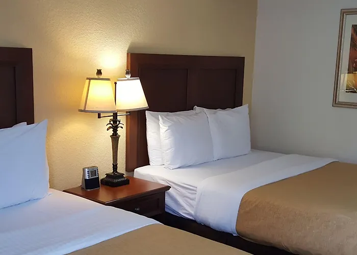 Hotel Coconut Cove All-suite 2*
