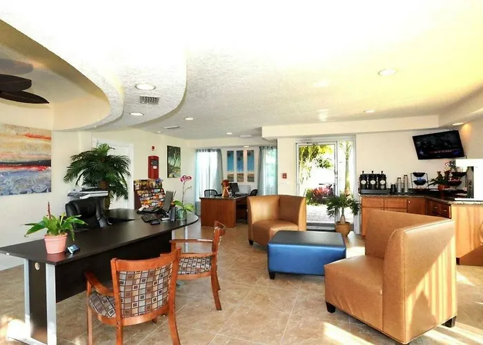 Coconut Cove All-suite